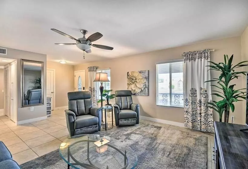 Quiet Sun City Home W/ Patio, Community Pool!