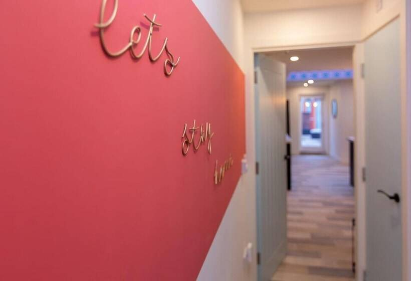 Residenz All Ensuite,smarttvs,garden,20 Mins To Nec,parking