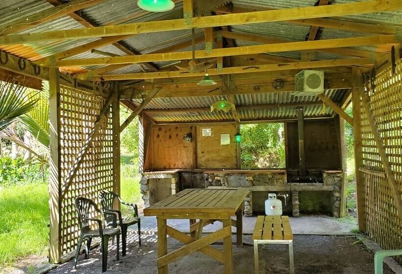 אתר נופש Dickson Holiday Park