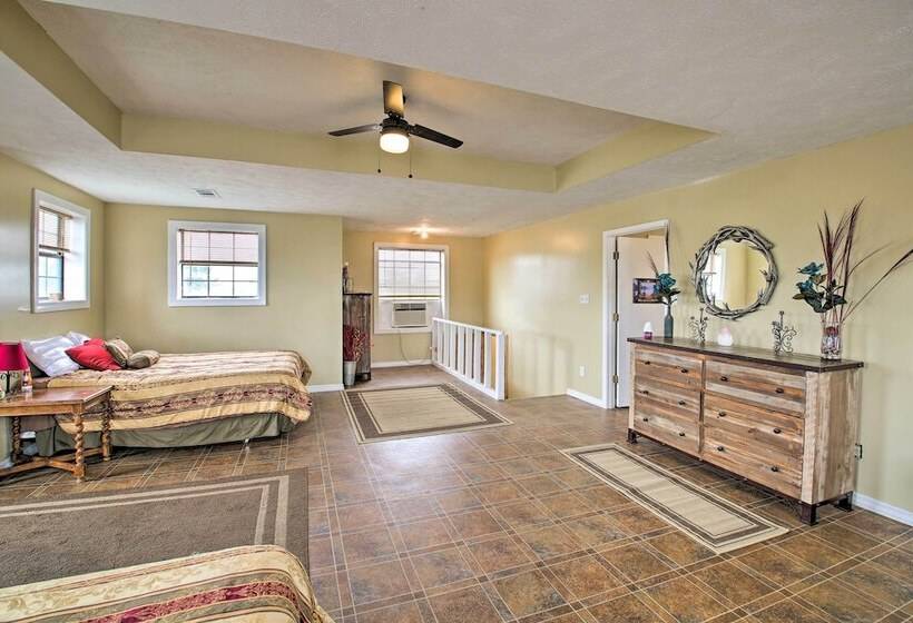 Secluded Angler S Haven   Boat + Fish!