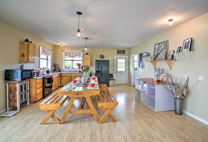 Secluded Angler S Haven   Boat + Fish!