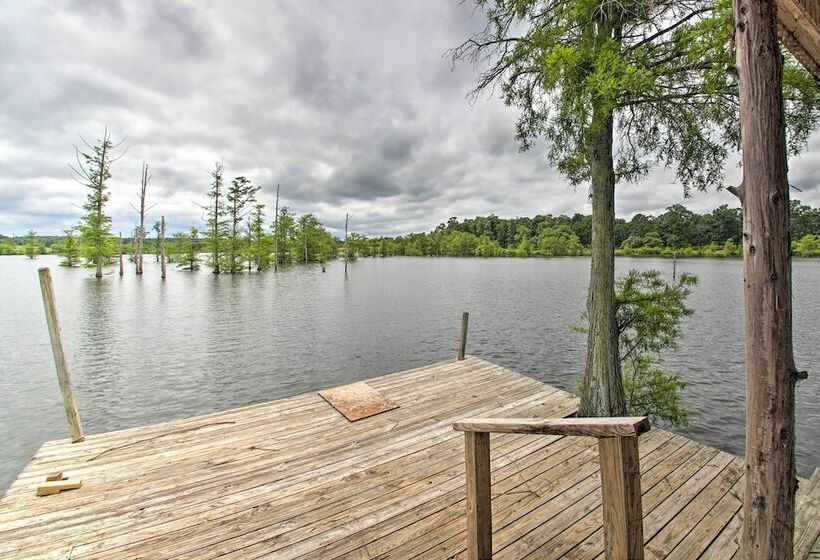 Secluded Angler S Haven   Boat + Fish!