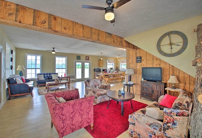 Secluded Angler S Haven   Boat + Fish!