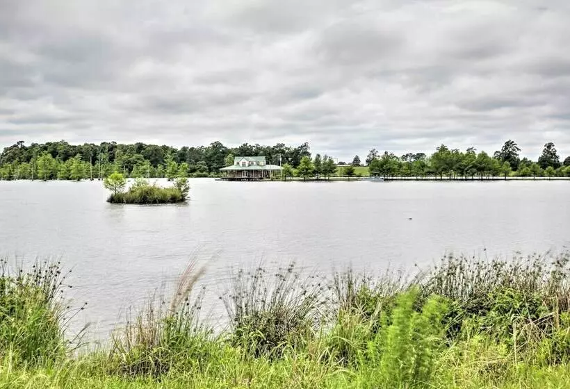 Secluded Angler S Haven   Boat + Fish!