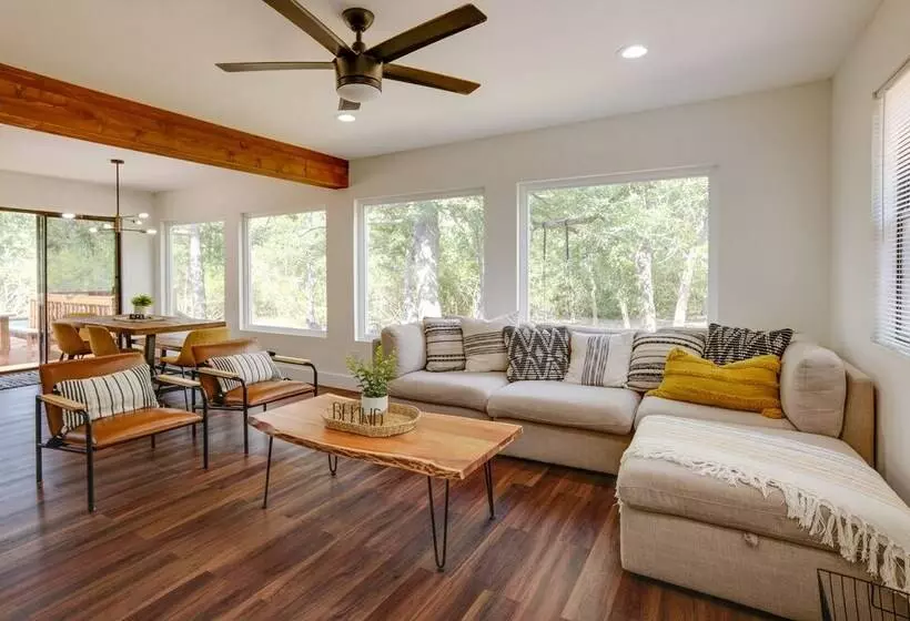 Somerville Cabin W/ Private Pool!