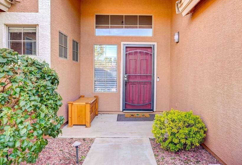 Spacious Arizona Getaway W/ Pool, Pets Welcome!