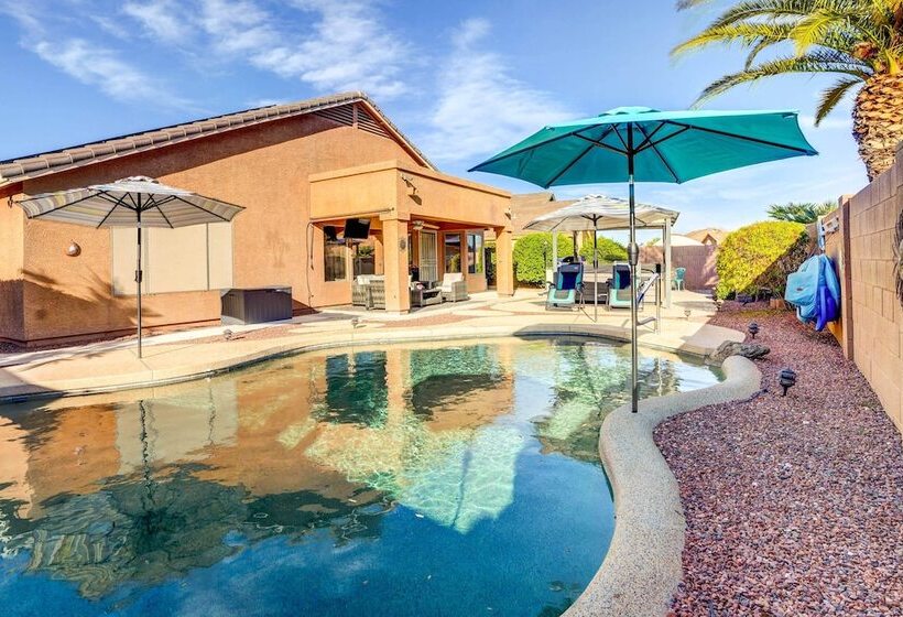 Spacious Arizona Getaway W/ Pool, Pets Welcome!