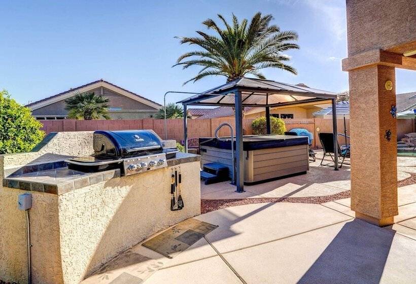Spacious Arizona Getaway W/ Pool, Pets Welcome!