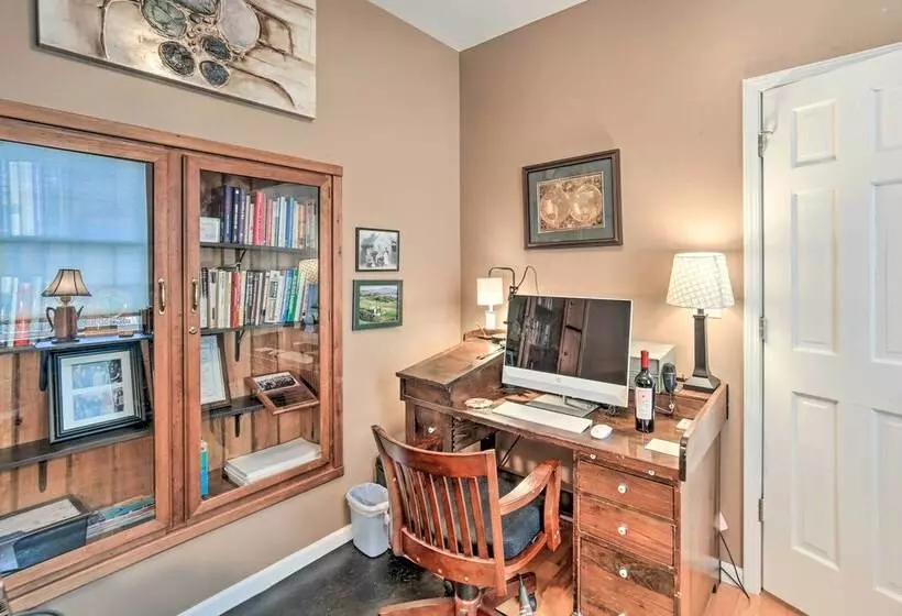 Spacious Michigan Home W/ Private Hot Tub