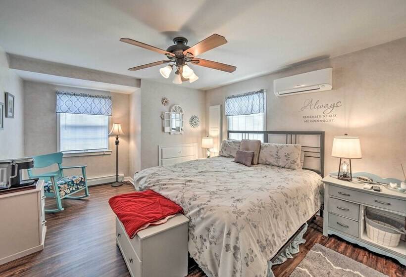 Spacious Michigan Home W/ Private Hot Tub