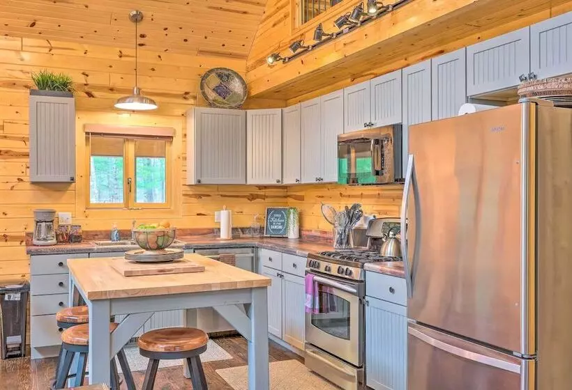 Steelhead Lodge    Double J River Camp