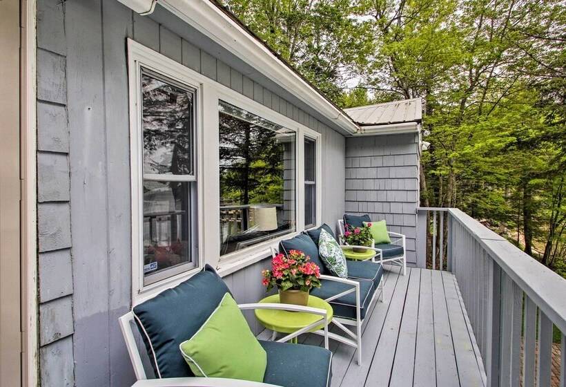 Waterfront Sebago Lake Cottage W/dock + Beach