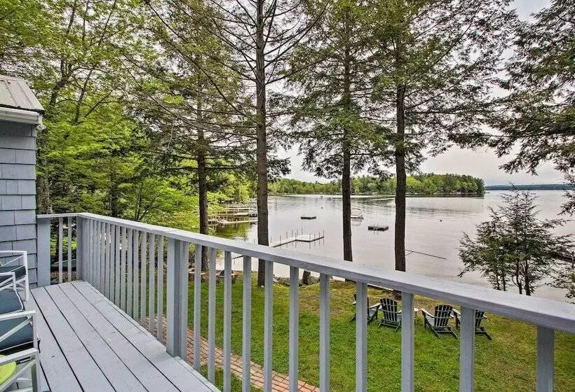 Waterfront Sebago Lake Cottage W/dock + Beach