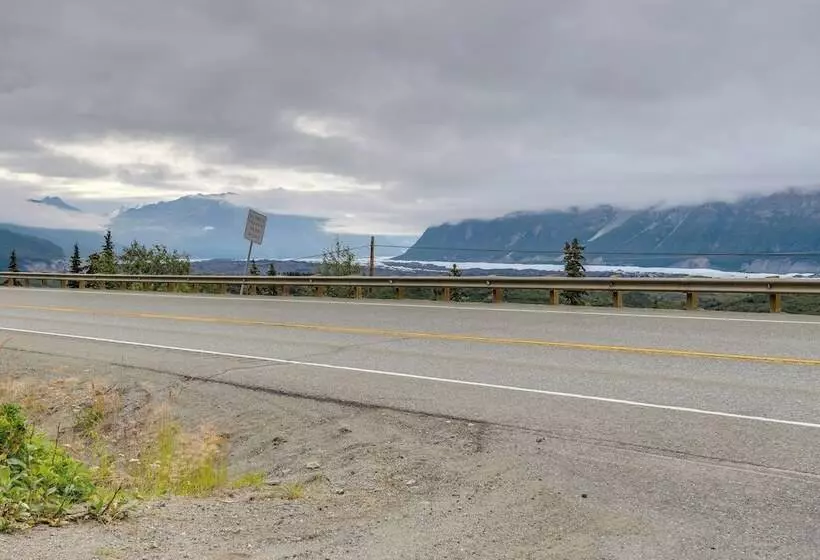 Alaskan Retreat Near Matanuska Glacier & River!