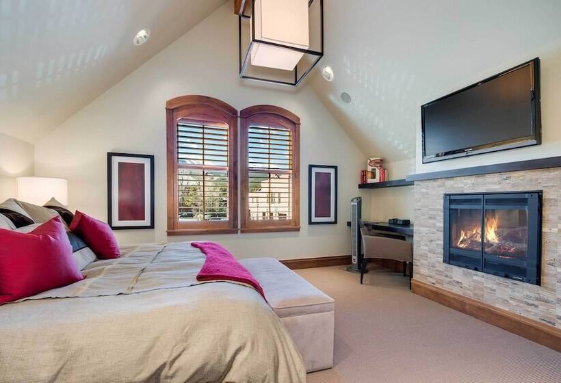 Breckenridge House W/ Spa < 1 Mi Walk To Ski Lift!