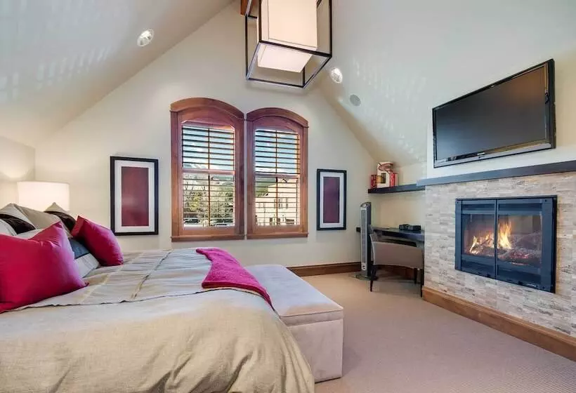 Breckenridge House W/ Spa < 1 Mi Walk To Ski Lift!