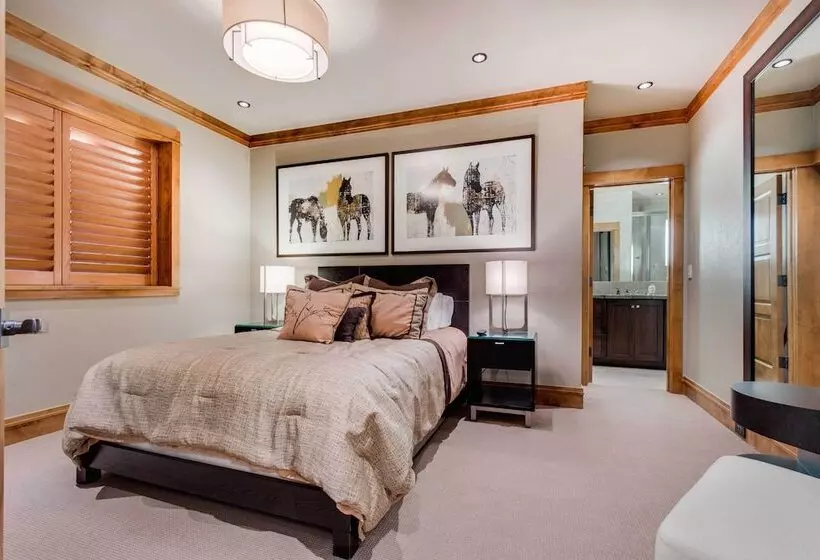 Breckenridge House W/ Spa < 1 Mi Walk To Ski Lift!