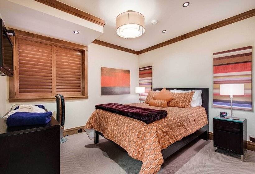 Breckenridge House W/ Spa < 1 Mi Walk To Ski Lift!