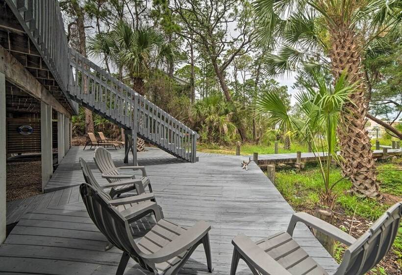 Breezy St George Island Escape W/ Private Dock!