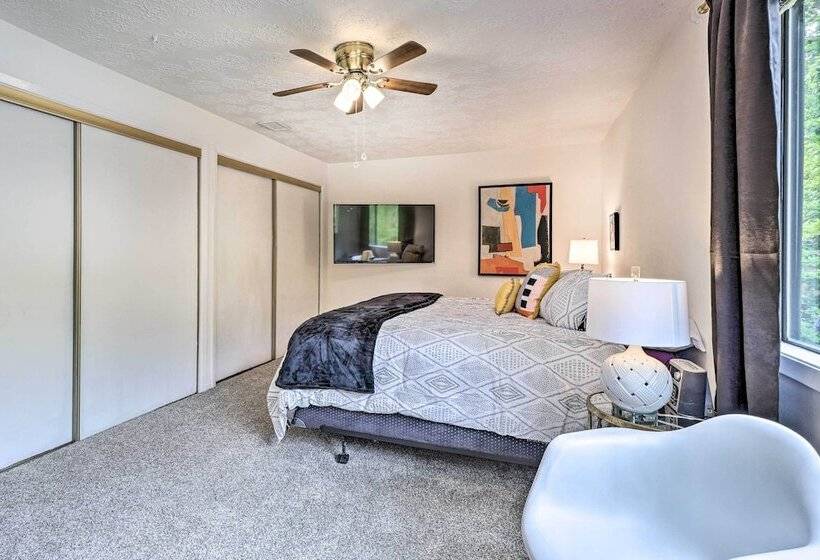 Bryan Home W/ Deck & Yard ~ 4 Mi To Texas A & M!