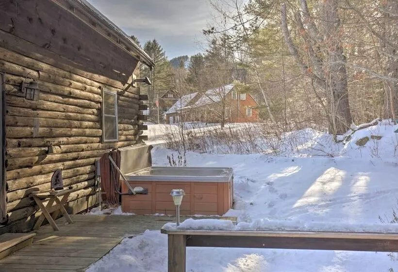 Cabin: Private Hot Tub, Walk To Pats Peak Ski Area
