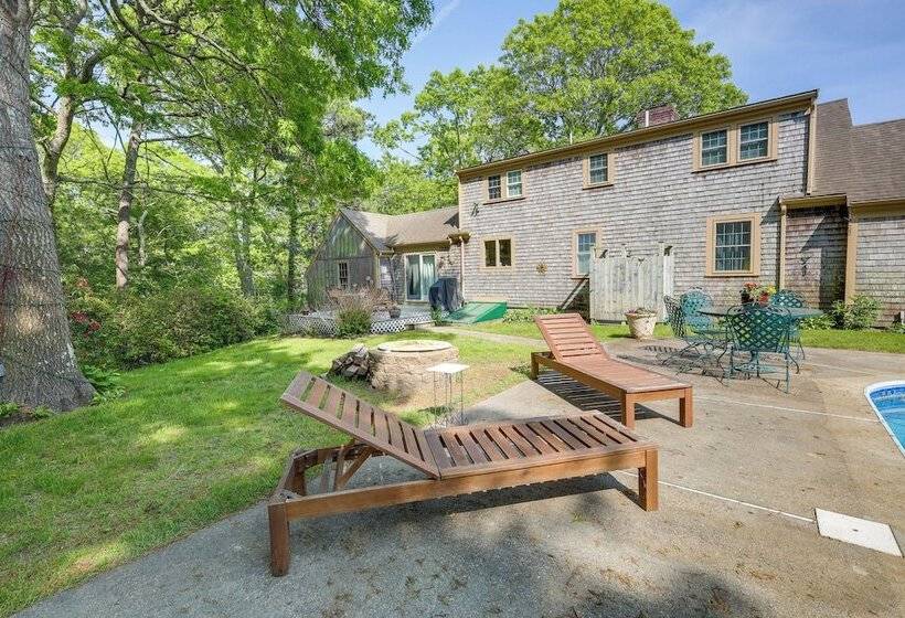 Centerville Escape W/ Pool ~ 3 Mi To Beach!