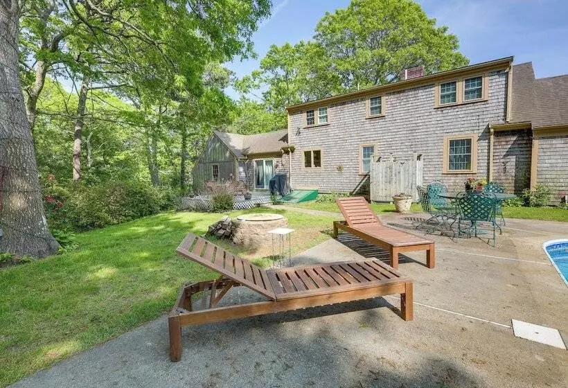 Centerville Escape W/ Pool ~ 3 Mi To Beach!