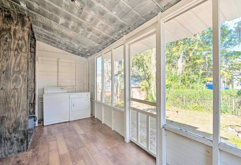 Charming 100 Year Old Home < 1 Mi To Downtown