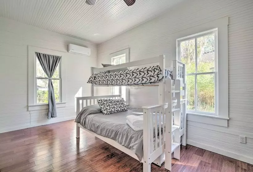 Charming 100 Year Old Home < 1 Mi To Downtown