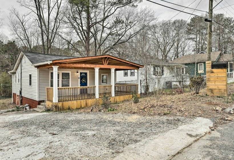 Charming Atlanta Vacation Home ~ 5 Mi To Dtwn