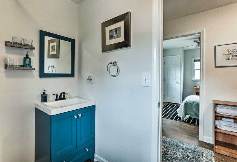 Charming Atlanta Vacation Home ~ 5 Mi To Dtwn