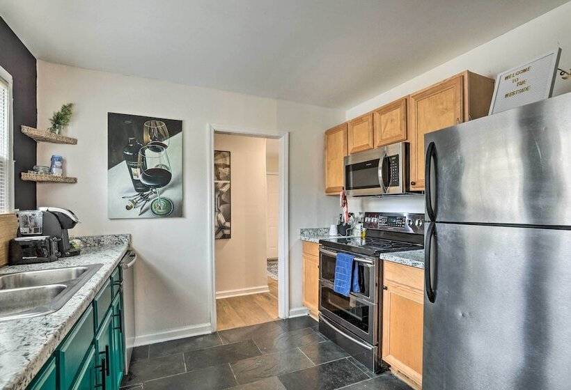 Charming Atlanta Vacation Home ~ 5 Mi To Dtwn