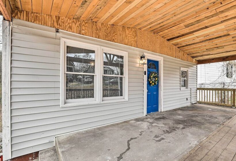 Charming Atlanta Vacation Home ~ 5 Mi To Dtwn