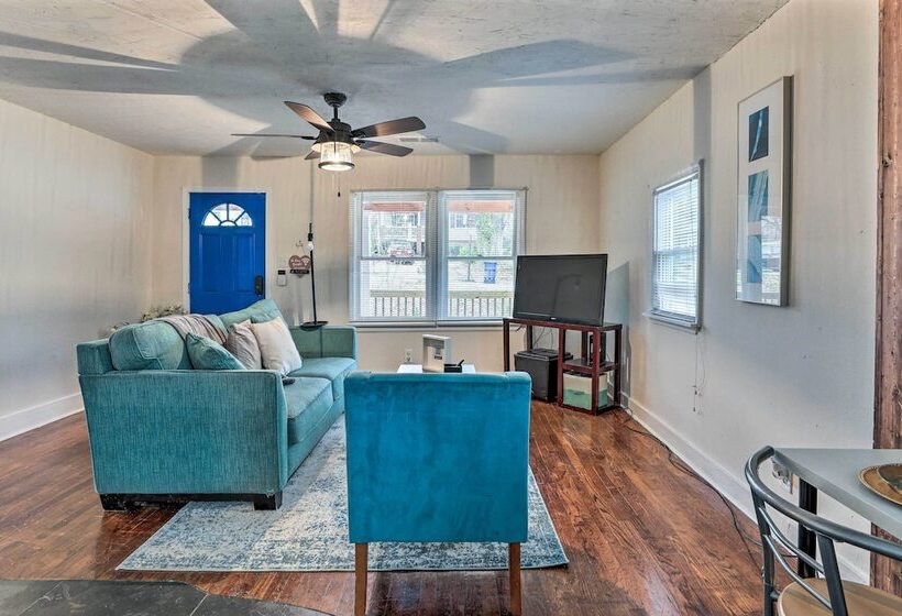 Charming Atlanta Vacation Home ~ 5 Mi To Dtwn