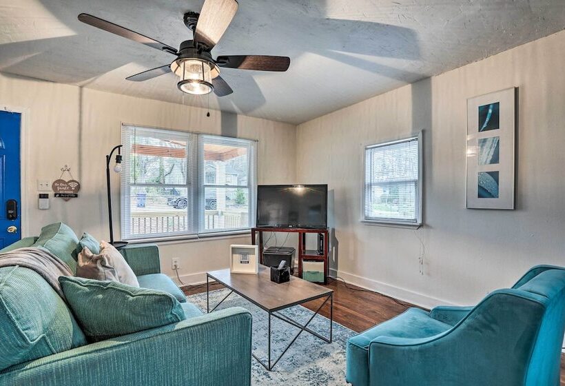 Charming Atlanta Vacation Home ~ 5 Mi To Dtwn