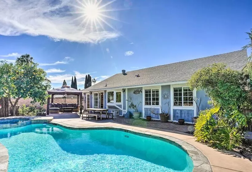 Deluxe Laguna Hills Home W/ Outdoor Oasis!