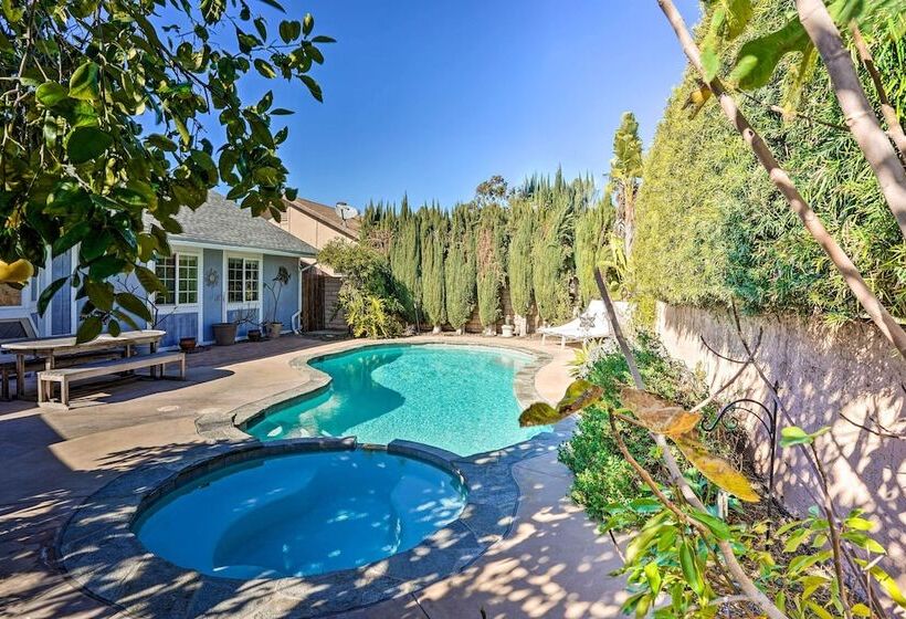 Deluxe Laguna Hills Home W/ Outdoor Oasis!