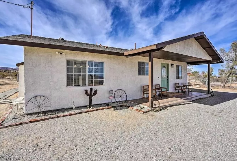 Desert Escape   Hot Tub, Fire Pit & Grill