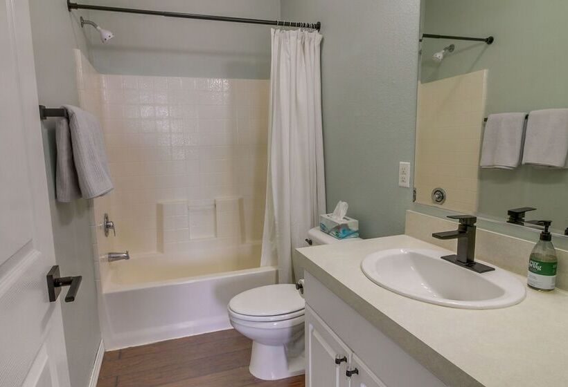 Dog Friendly Southern Colorado Vacation Rental!