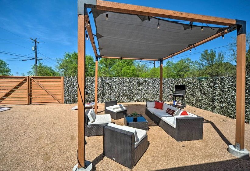 Gorgeous Cabin W/ Pergolas, Walk To River!