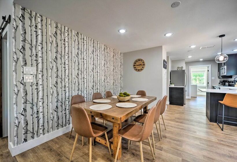 Gorgeous Cabin W/ Pergolas, Walk To River!