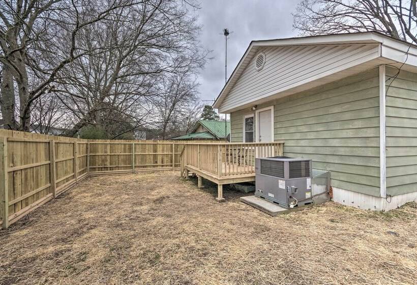 Hot Springs Home < 1 Mi To Oaklawn Racing Casino!