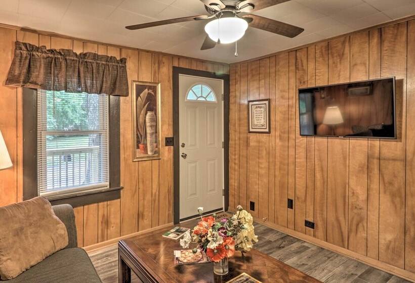 Hot Springs Home < 1 Mi To Oaklawn Racing Casino!