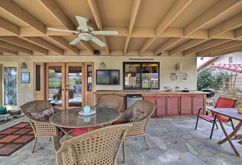 Indio Escape W/ Fire Pit & Resort Amenities!