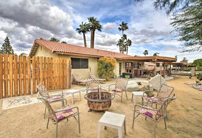 Indio Escape W/ Fire Pit & Resort Amenities!