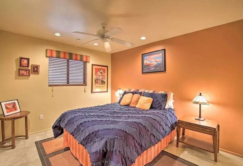 Indio Escape W/ Fire Pit & Resort Amenities!