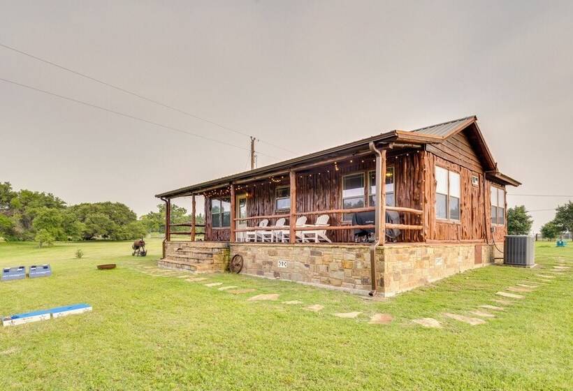 La Grange Cabin On Acreage: Close To Wineries