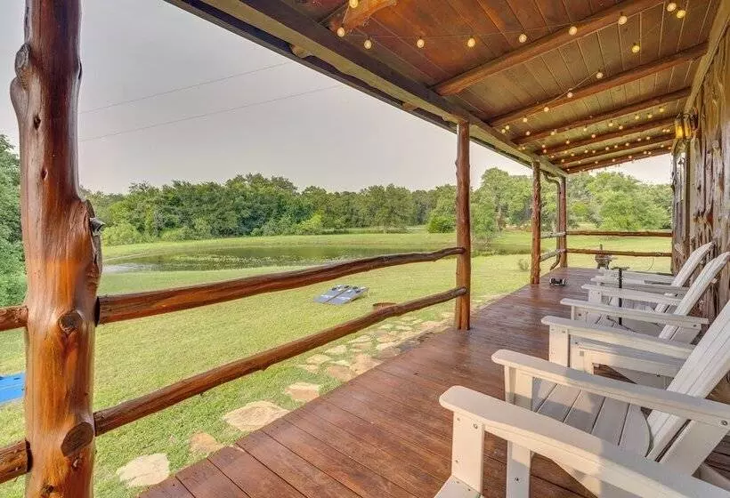 La Grange Cabin On Acreage: Close To Wineries