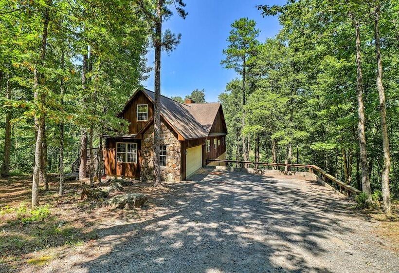 Lakefront Family Escape W/ Fire Pit & 2 Decks!