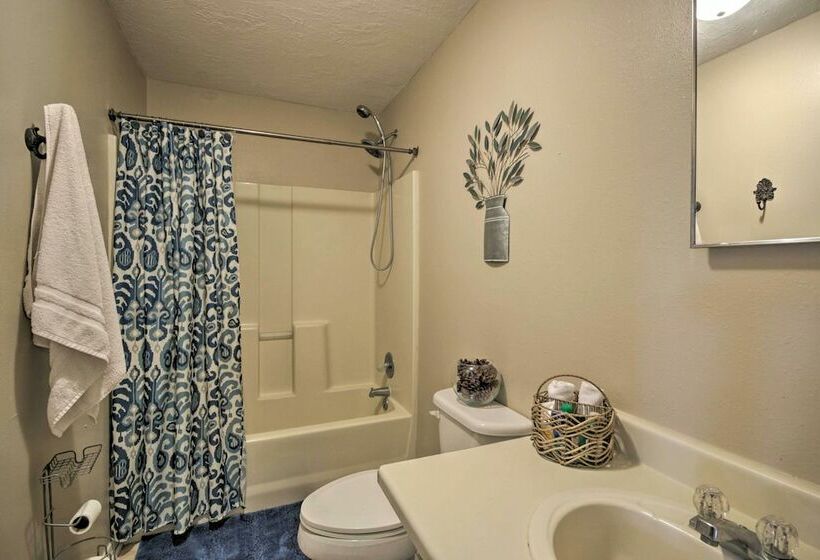 Lakefront Livingston Home W/ Community Amenities!